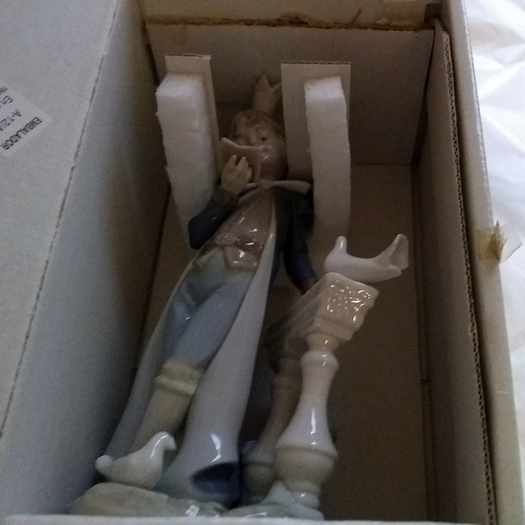 FINAL COST RARE Mint in box Lladro 5737 Little Prince 1991 retired 1993 - Picture 7 of 12